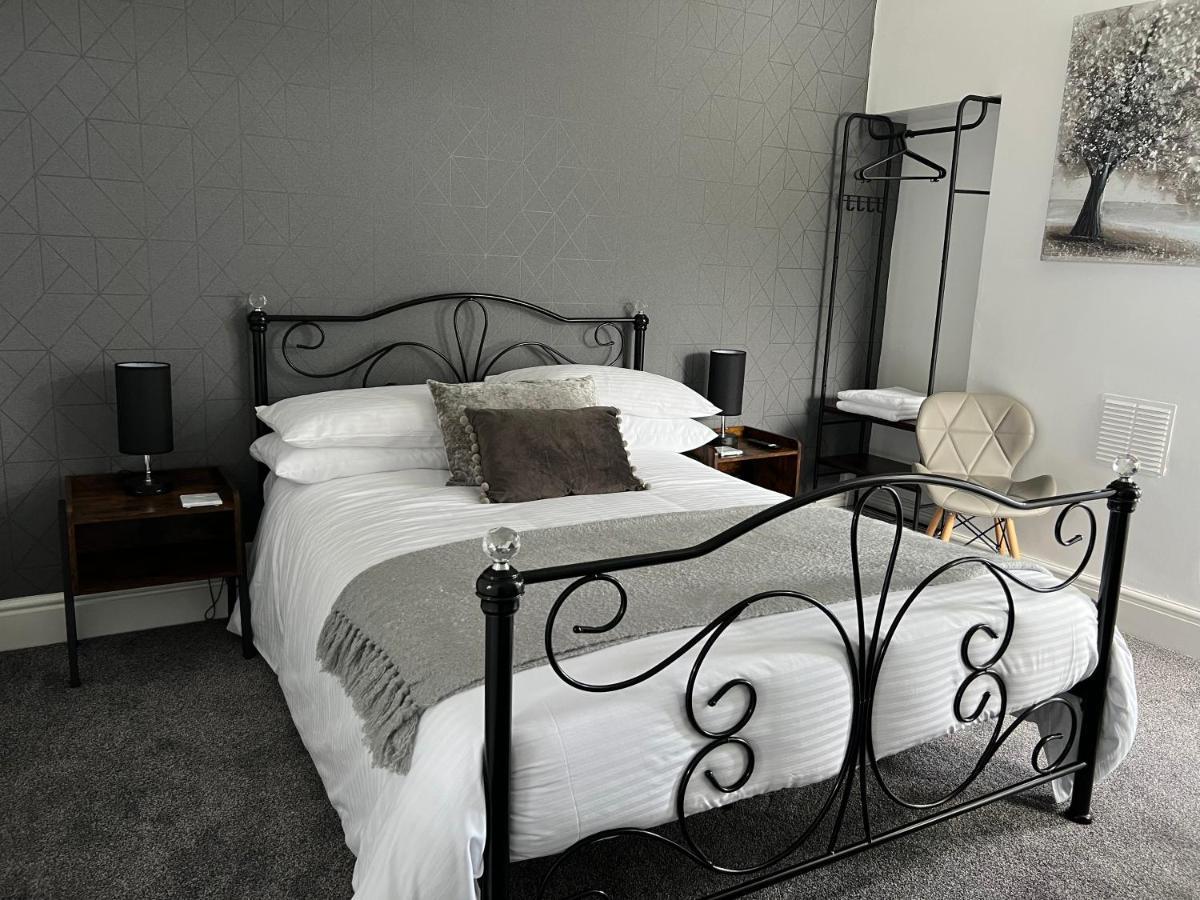 The Queens Hotel ฮาเลค ภายนอก รูปภาพ